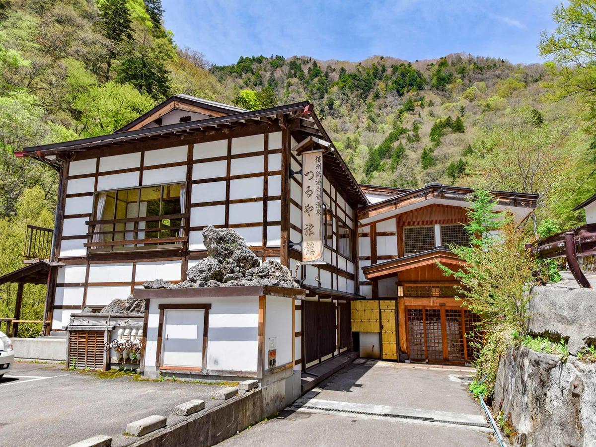 Tsuruya Ryokan มัตสึโมโตะ ภายนอก รูปภาพ