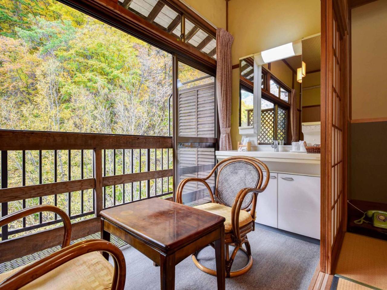 Tsuruya Ryokan มัตสึโมโตะ ภายนอก รูปภาพ